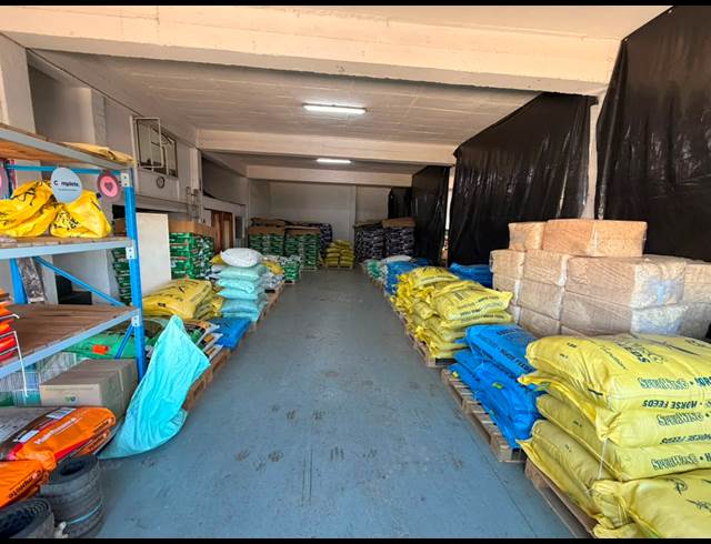 300M² WAREHOUSE TO LET IN MALMESBURY INDUSTRIA