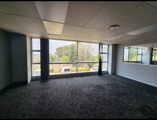 193M² OFFICE TO LET IN ALLANDALE