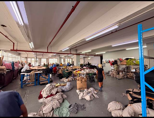 1,623M² WAREHOUSE TO LET IN CONGELLA