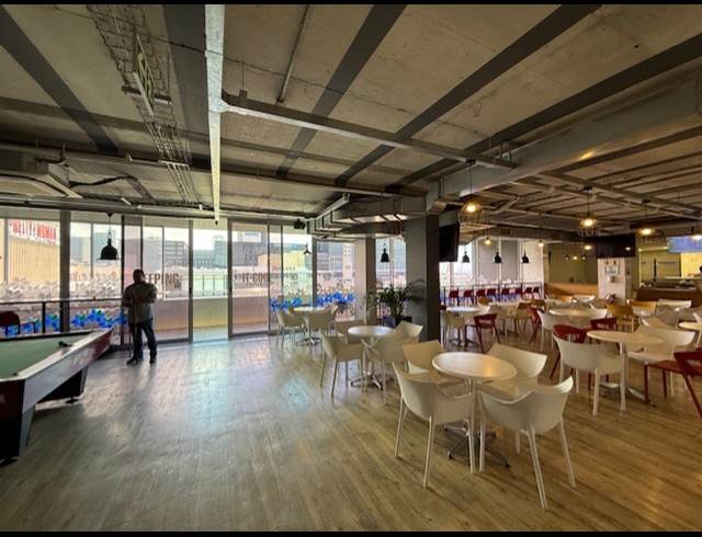 6,049.60M² OFFICE TO LET IN FORESHORE