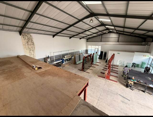 460M² WAREHOUSE TO LET IN MALMESBURY INDUSTRIA