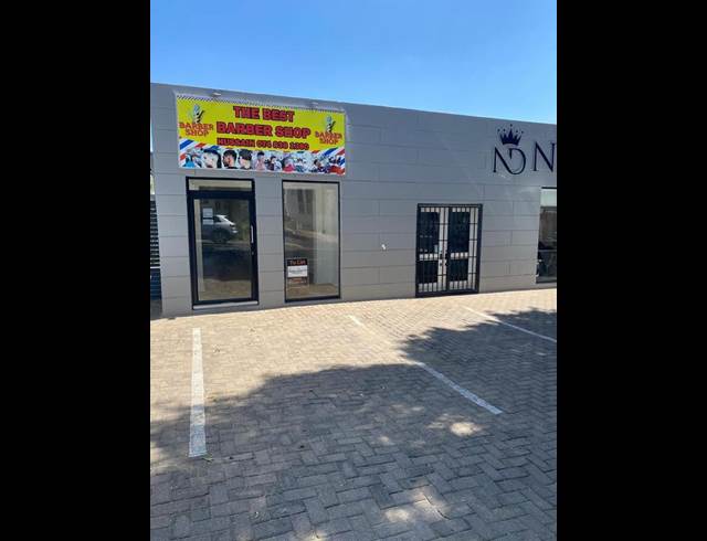BUSINESS PROPERTY TO RENT IN PARKHURST