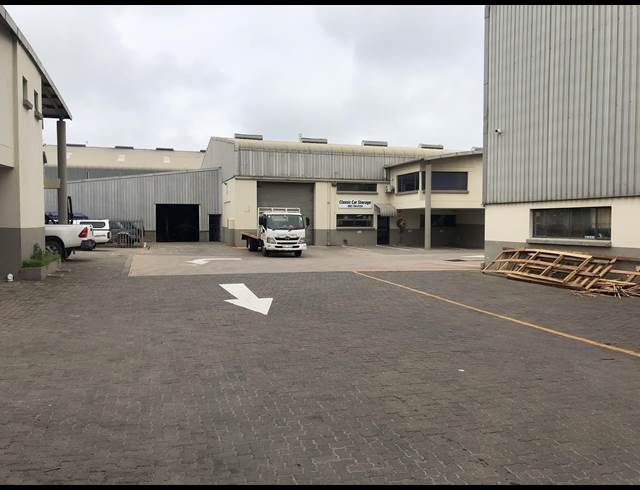 256M² MINI FACTORY TO LET IN SHAKAS HEAD