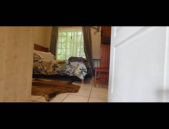 1 BEDROOM PROPERTY TO RENT IN DIE BULT