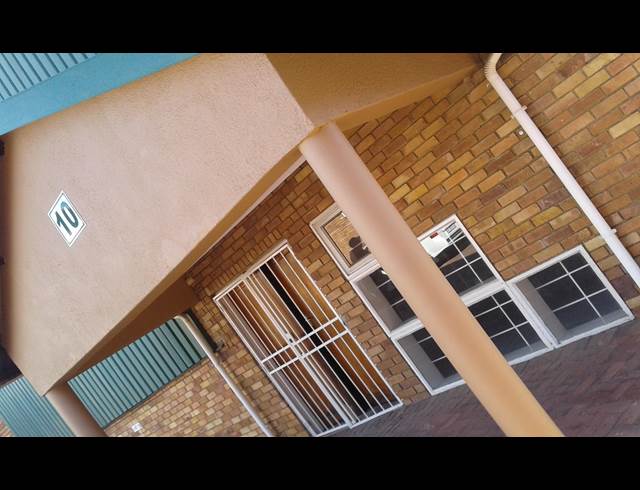 270M² WAREHOUSE TO LET IN NEW ERA