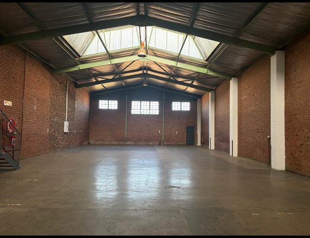 396M² WAREHOUSE TO LET IN CITY DEEP