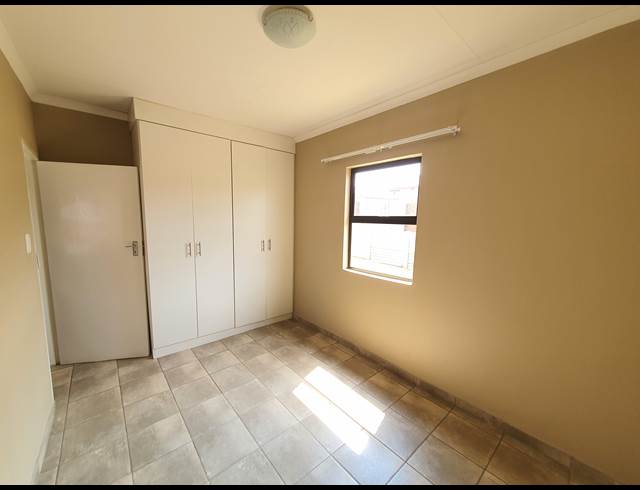 2 BEDROOM PROPERTY TO RENT IN ALBEMARLE