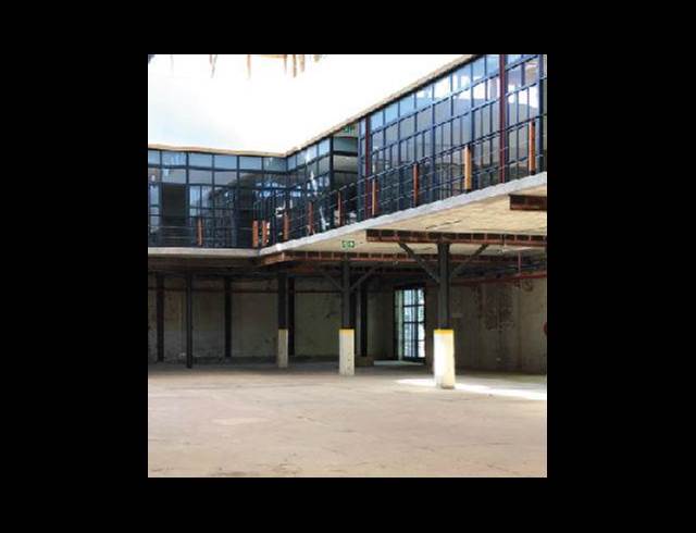 473M² WAREHOUSE RENTED IN WELLINGTON NORTH