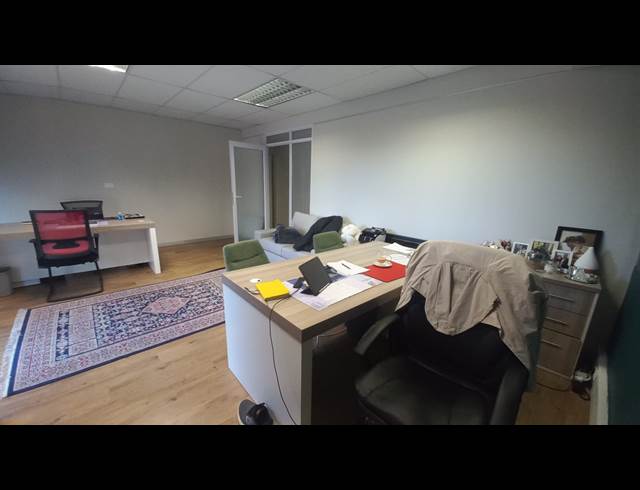 115M² OFFICE TO LET IN CENTURY CITY