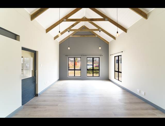 3 bed property to rent in ALTONA