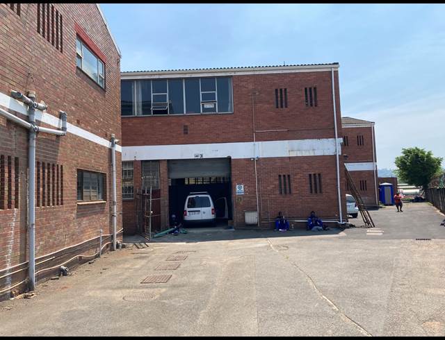 399M² FACTORY TO LET IN PINETOWN NORTH INDUSTRIA