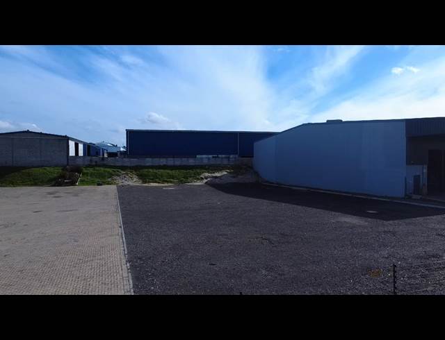 3,007.80M² VACANT LAND TO LET IN STIKLAND INDUSTRIAL