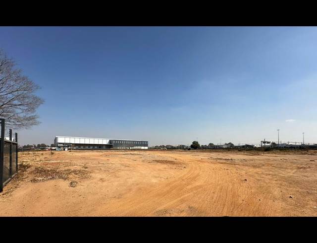 7,282M² WAREHOUSE TO LET IN JET PARK
