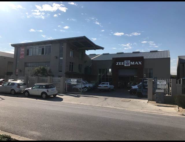 900M² WAREHOUSE TO LET IN NORTHGATE ISLAND