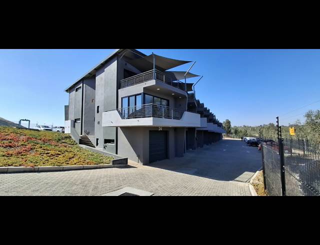 148M² BUILDING TO LET IN MOREHILL