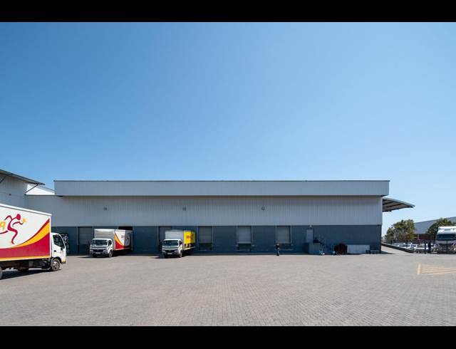 4,854M² WAREHOUSE TO LET IN AIRPORT INDUSTRIA