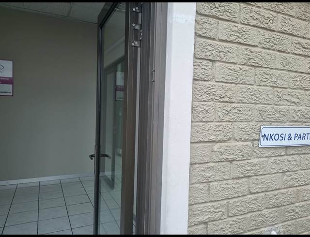 101M² OFFICE TO LET IN NELSPRUIT CENTRAL