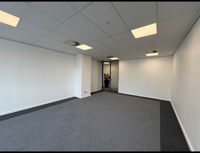 1,056M² OFFICE TO LET IN CAPE TOWN CITY CENTRE