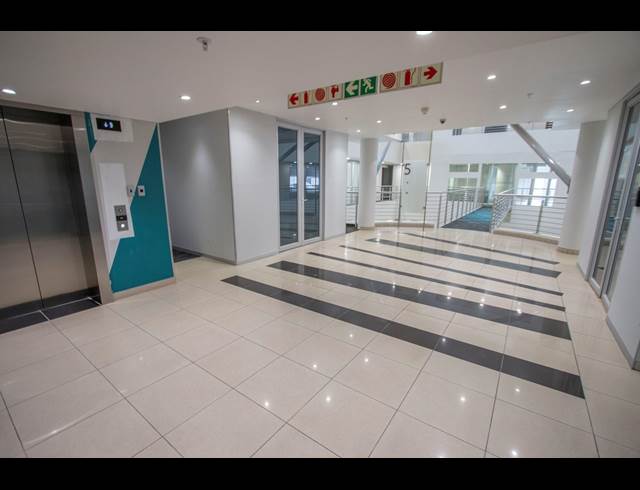 1,971M² OFFICE TO LET IN SANDTON CENTRAL