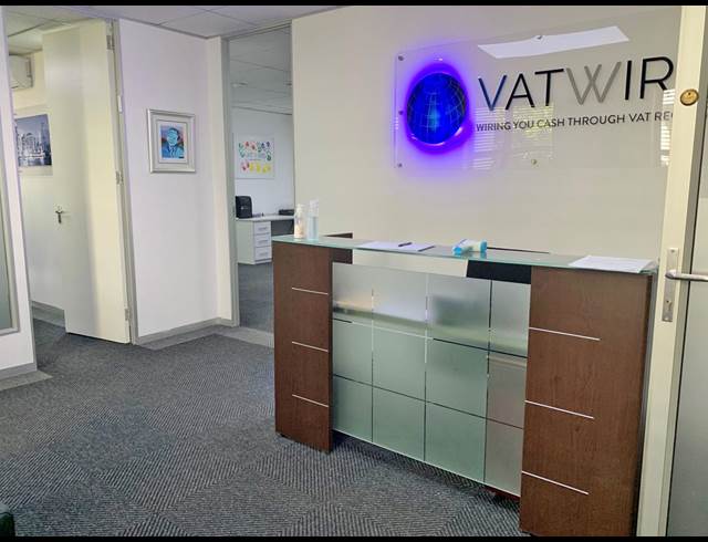 218M² OFFICE TO LET IN HOUGHTON ESTATE