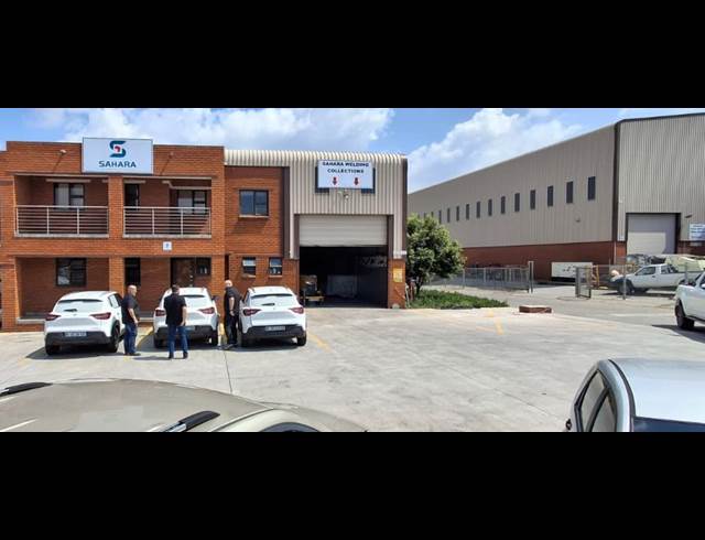 520M² WAREHOUSE TO LET IN HELDERWYK