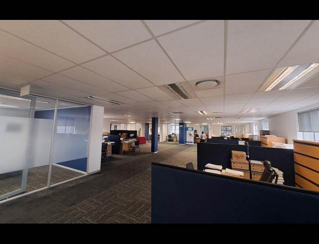 1,194M² OFFICE TO LET IN CENTURY CITY