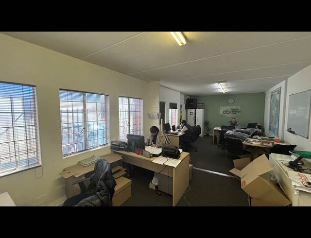 306M² WAREHOUSE TO LET IN JET PARK