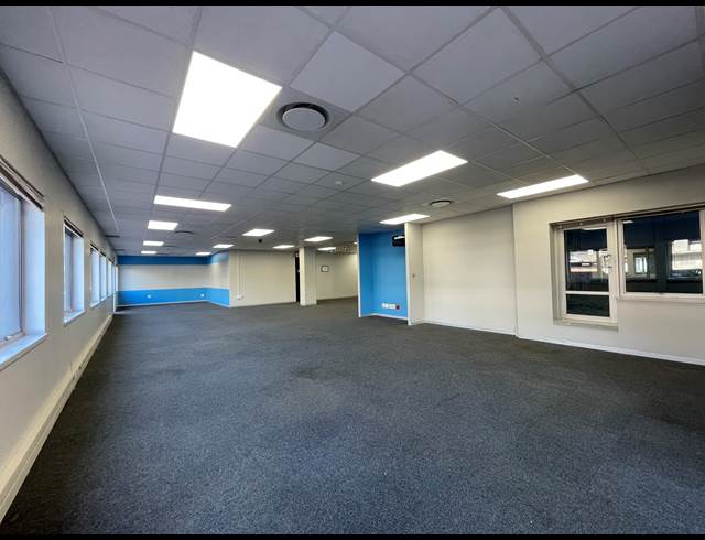 594M² OFFICE TO LET IN SANDTON CENTRAL