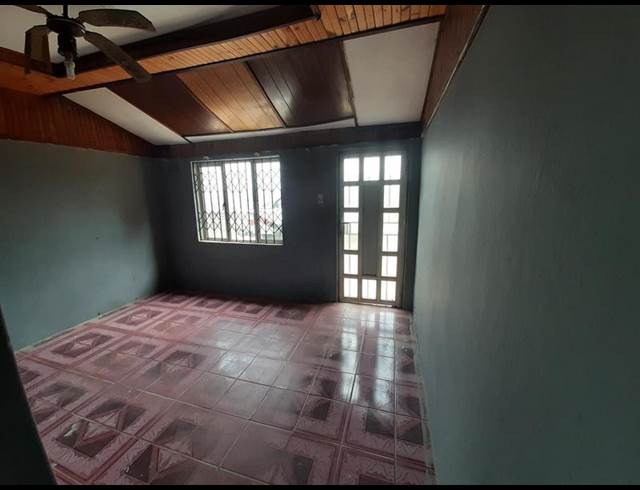 2 BEDROOM PROPERTY TO RENT IN UMLAZI K