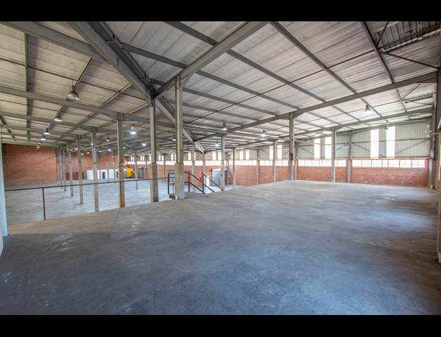 2,380M² WAREHOUSE TO LET IN KYA SANDS