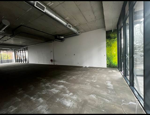 327M² OFFICE TO LET IN WOODSTOCK