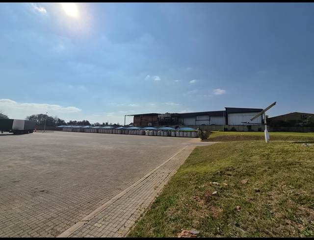 1,972M² WAREHOUSE TO LET IN OLIFANTSFONTEIN