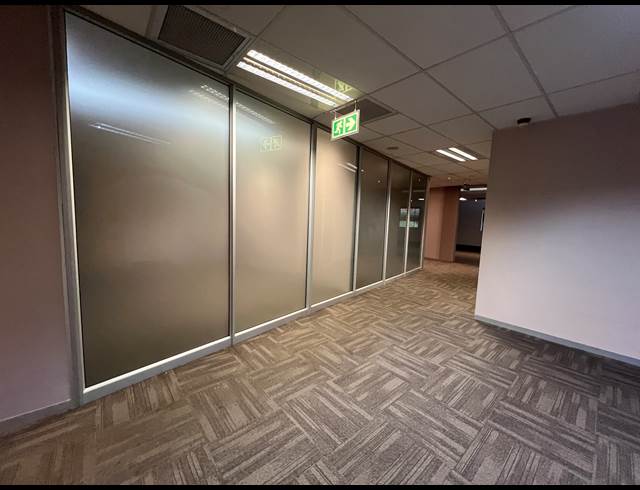 509M² OFFICE TO LET IN HIGHVELD