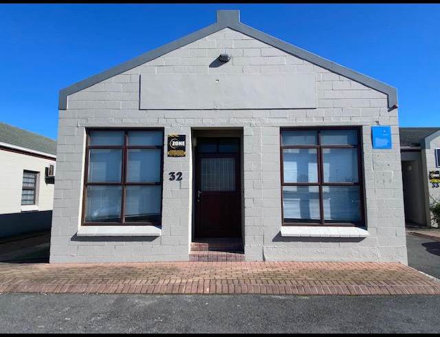 147M² WAREHOUSE TO LET IN OTTERY