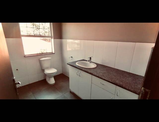 BUSINESS PROPERTY TO RENT IN GEDULD EXT 1