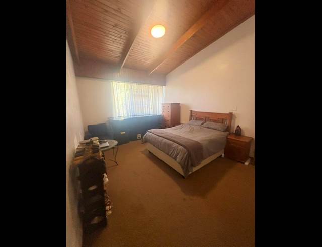 2 BEDROOM PROPERTY TO RENT IN SENDERWOOD