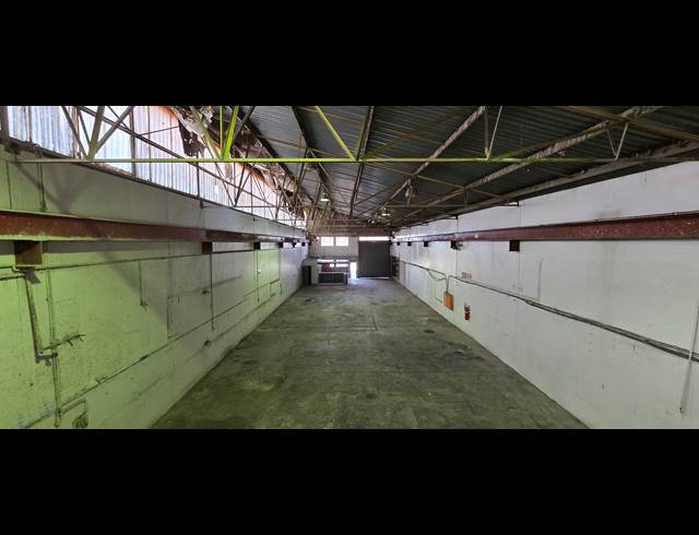 580M² MINI FACTORY TO LET IN STORMILL