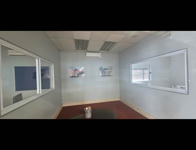 2,234M² RETAIL TO LET IN RIVERSIDE PARK