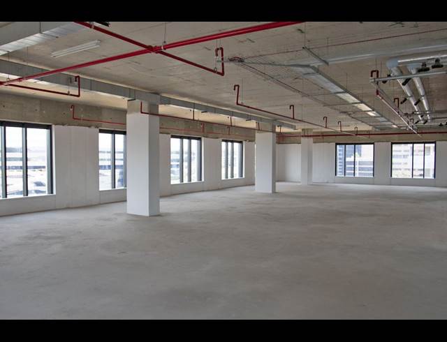 1,236M² OFFICE TO LET IN SANDTON CENTRAL