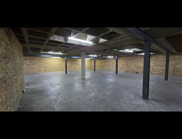 647M² WAREHOUSE TO LET IN KYA SANDS