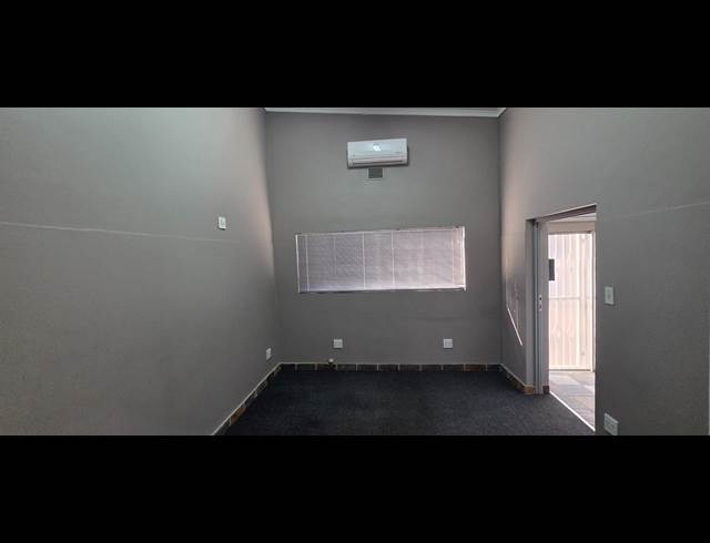 344M² OFFICE TO LET IN SONHEUWEL