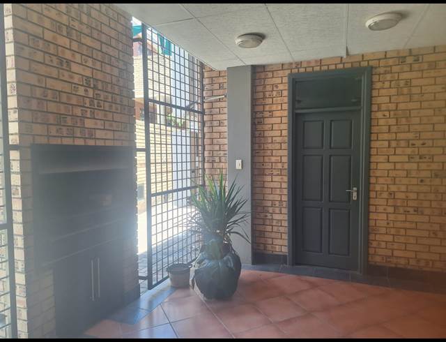 144M² OFFICE TO LET IN NELSPRUIT CENTRAL