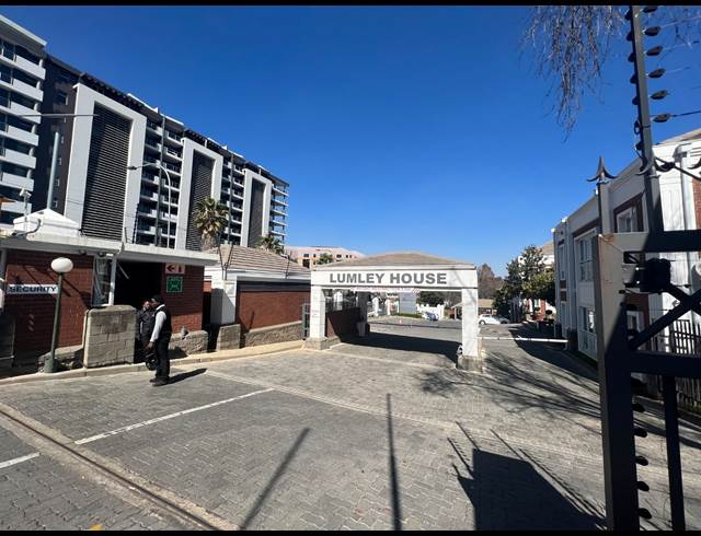 365M² OFFICE TO LET IN ROSEBANK