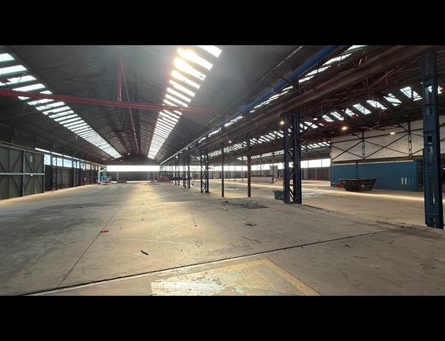 6,797M² WAREHOUSE TO LET IN TUNNEY