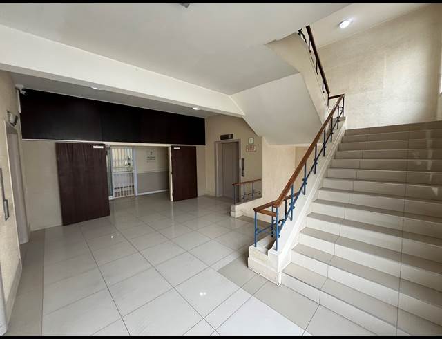 695M² OFFICE TO LET IN CAPE TOWN CITY CENTRE