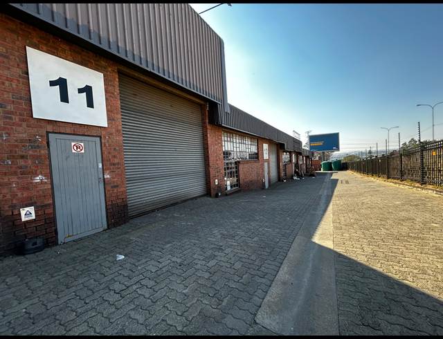 294M² WAREHOUSE TO LET IN EASTGATE