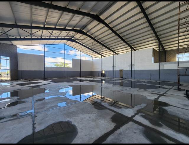 794M² WAREHOUSE TO LET IN BLACKHEATH INDUSTRIAL