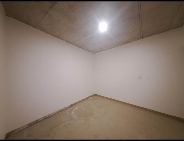 14M² STORAGE UNIT TO LET IN BALLITO SERVICE PARK