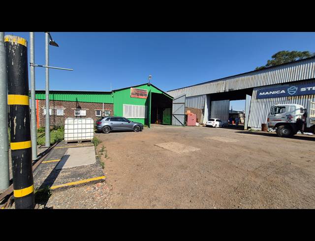 500M² FACTORY TO LET IN ANDERBOLT