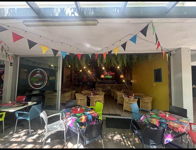 100M² RETAIL TO LET IN AUDAS ESTATE